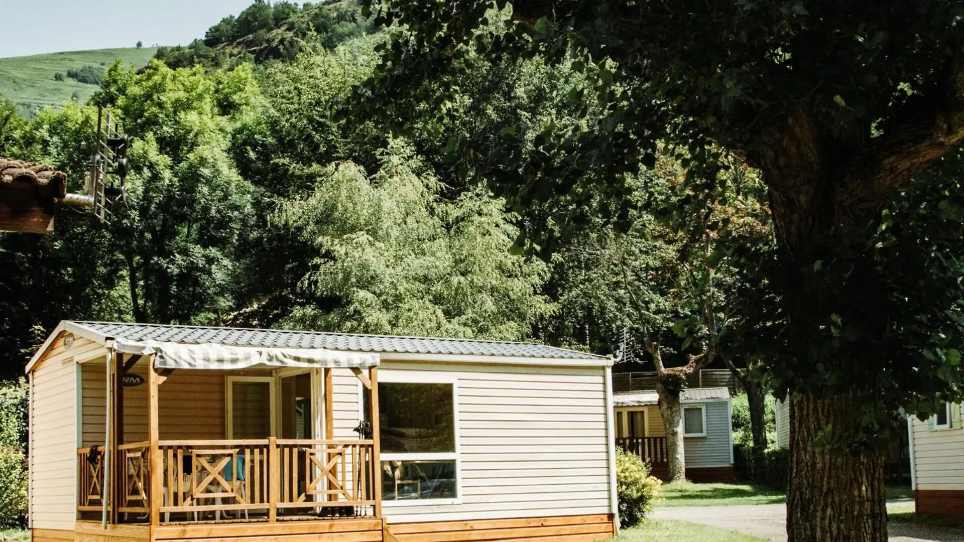 **** Campsite Camping Le Malazeou Wellness Sport Camping Ax-les-Thermes France