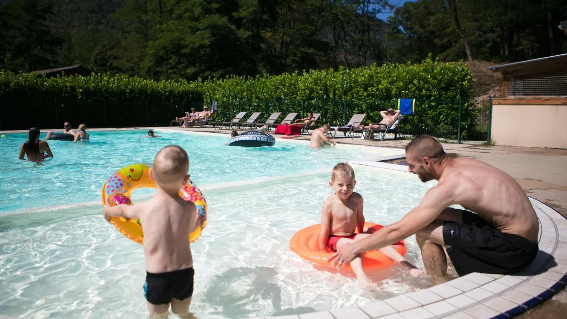 **** Campsite Camping Le Malazeou Wellness Sport Camping Ax-les-Thermes France